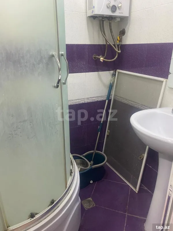 Kirayə verilir 2 otaqlı mənzil 65 m²