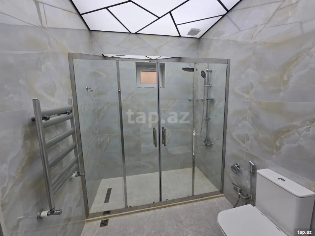 Satılır 4 otaqlı həyət evi