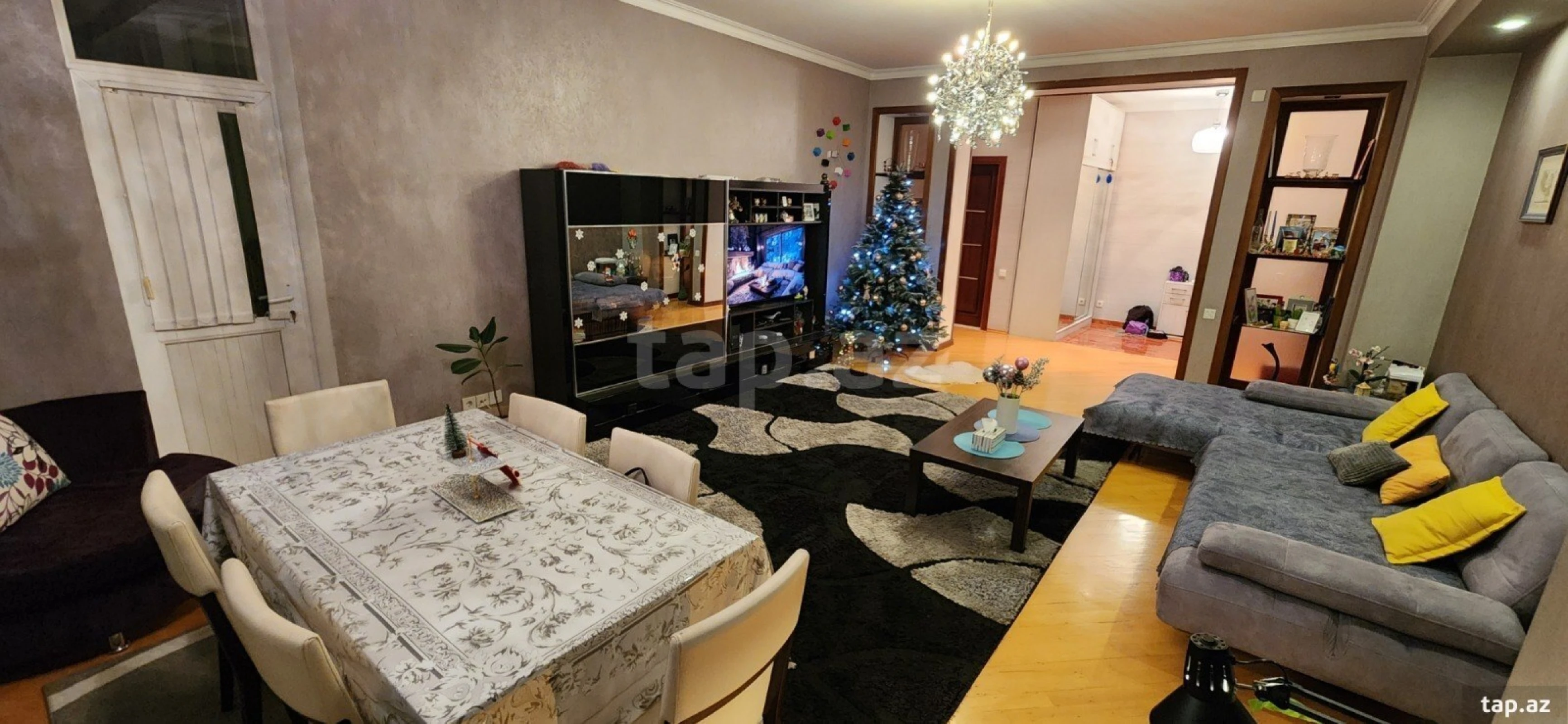 Satılır 3 otaqlı yeni tikili 150 m²