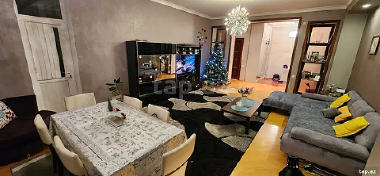 Satılır 3 otaqlı yeni tikili 150 m²