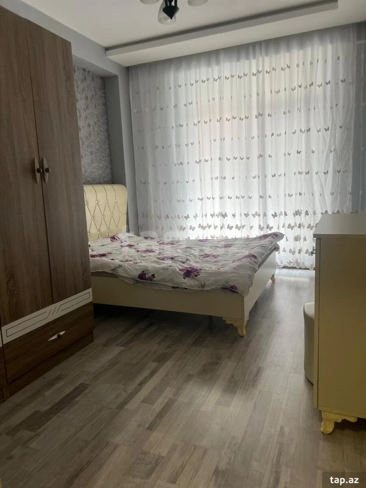 Kirayə verilir 2 otaqlı yeni tikili 60 m²