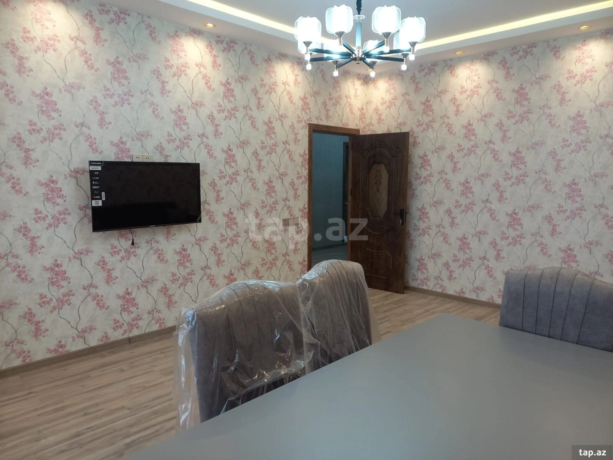 Kirayə verilir 2 otaqlı yeni tikili 100 m²