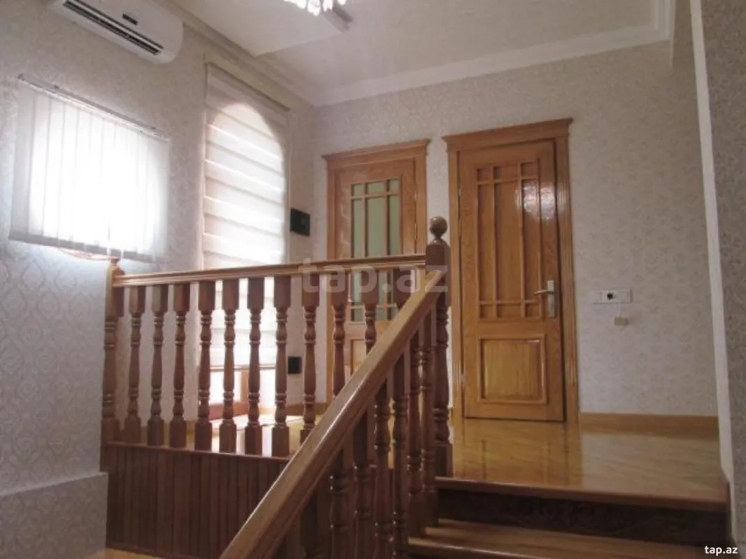 Satılır 6 otaqlı həyət evi