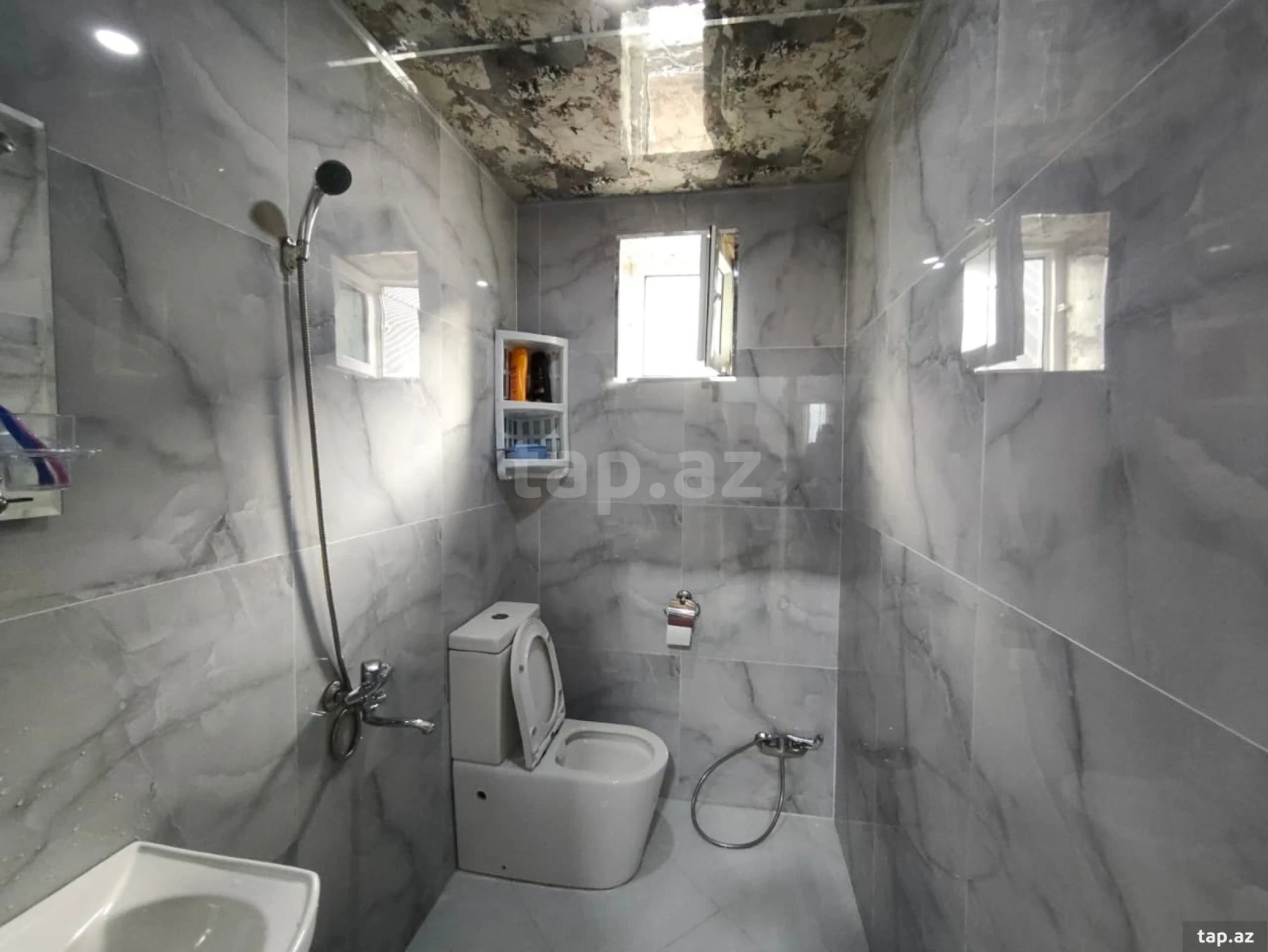 Satılır 4 otaqlı həyət evi 110 m²