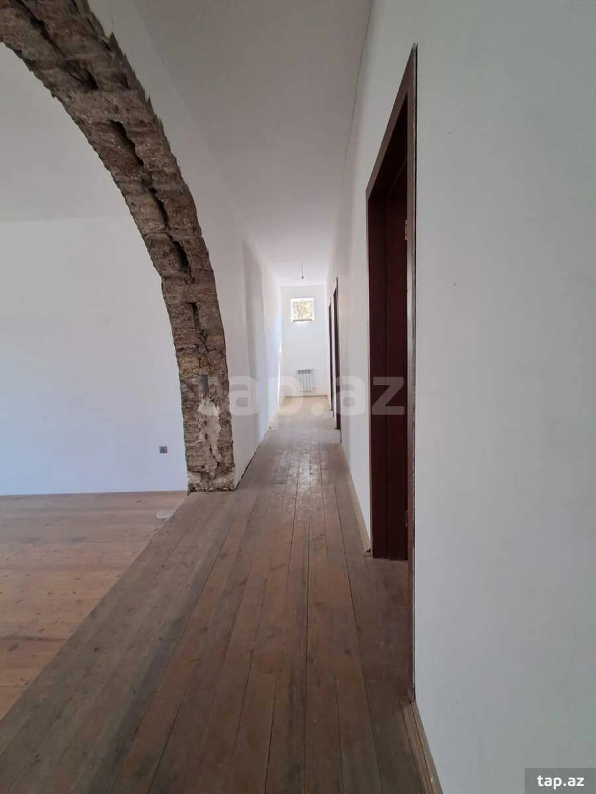 Satılır 4 otaqlı həyət evi