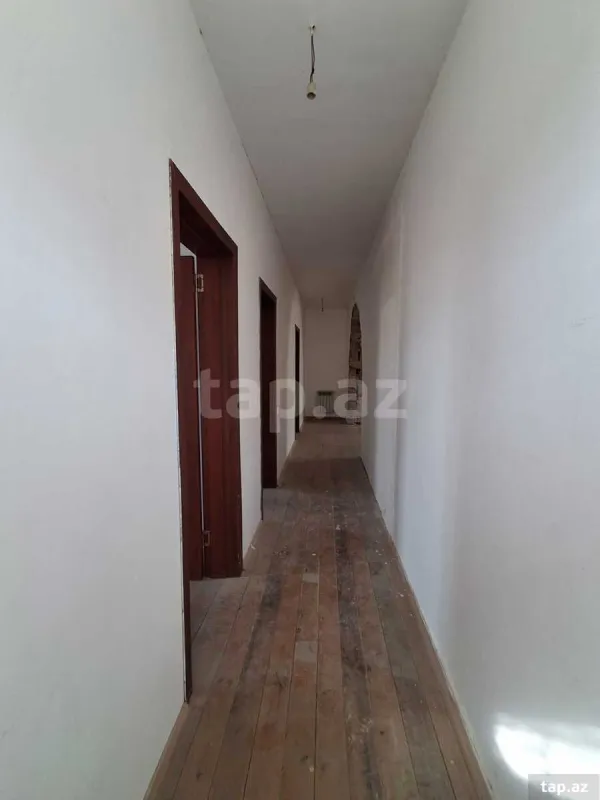 Satılır 4 otaqlı həyət evi