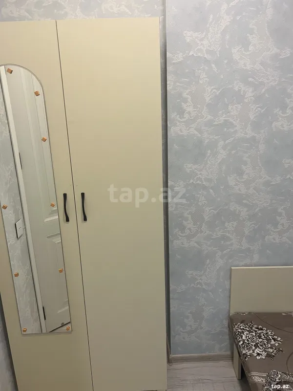 Kirayə verilir 3 otaqlı yeni tikili 63 m²