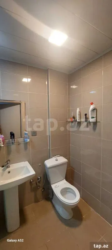 Kirayə verilir 3 otaqlı yeni tikili 89 m²