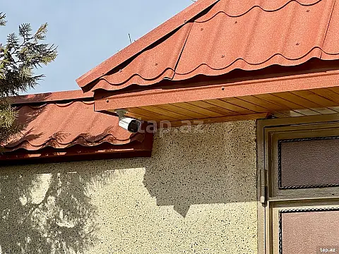 Satılır 6 otaqlı həyət evi