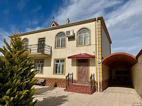 Satılır 6 otaqlı həyət evi — Quba 6 otaq