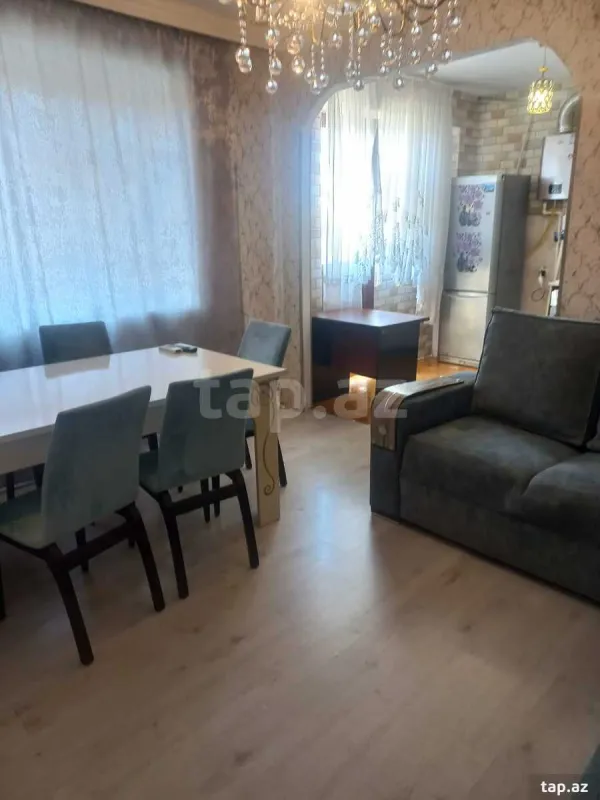 Kirayə verilir 2 otaqlı mənzil 60 m²