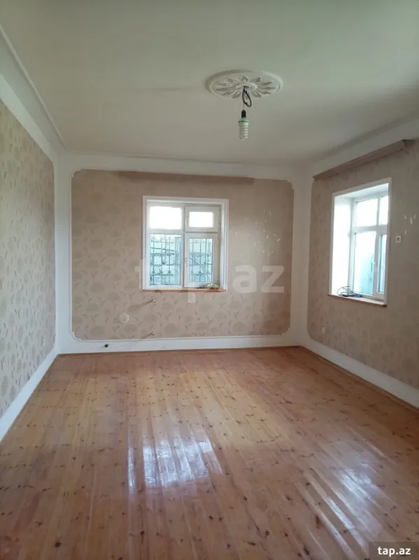 Satılır 3 otaqlı həyət evi