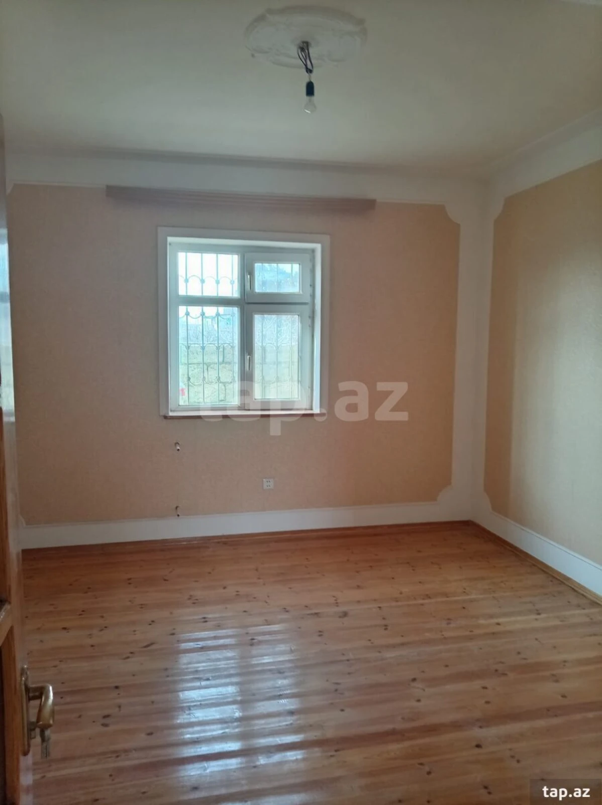 Satılır 3 otaqlı həyət evi