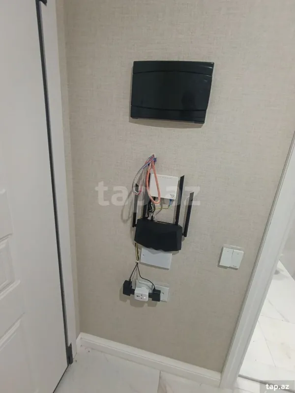 Kirayə verilir 2 otaqlı yeni tikili 65 m²