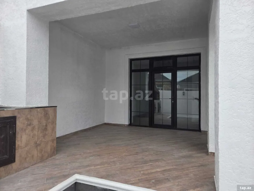 Satılır 4 otaqlı həyət evi