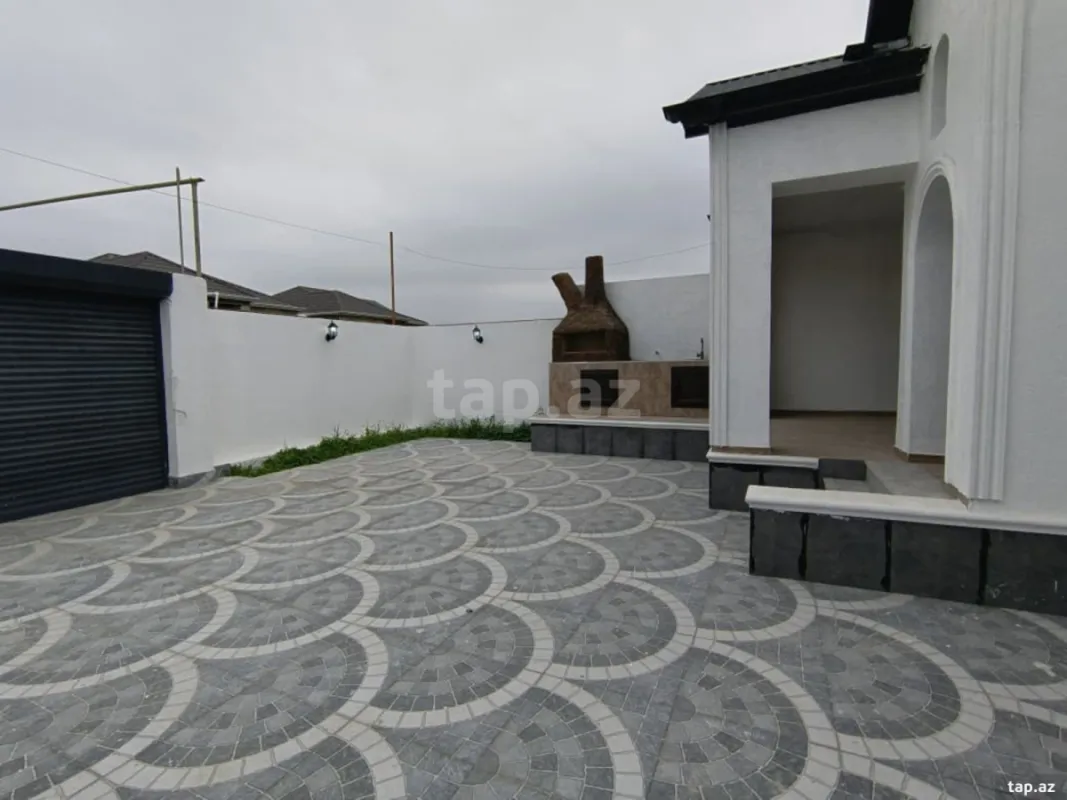 Satılır 4 otaqlı həyət evi