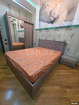 Kirayə verilir 3 otaqlı yeni tikili 100 m²