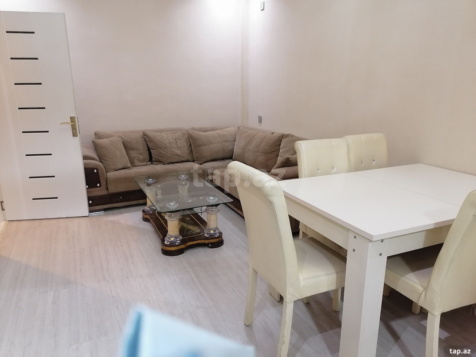 Kirayə verilir 2 otaqlı yeni tikili 68 m²