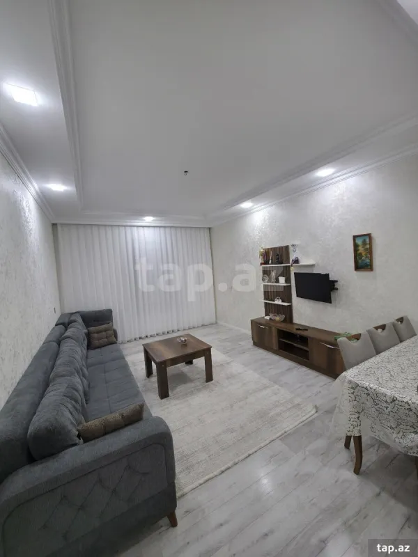 Satılır 2 otaqlı mənzil 86 m²