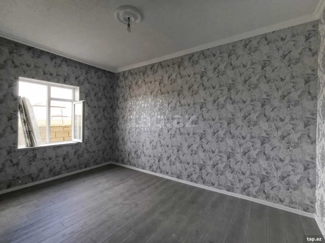 Satılır 4 otaqlı həyət evi