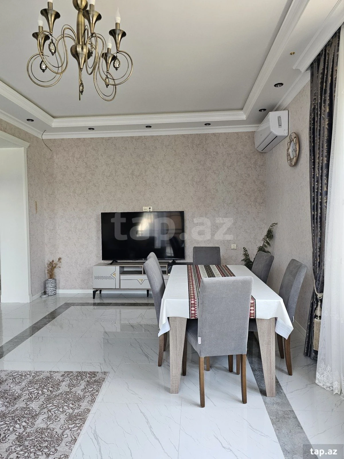 Satılır 7 otaqlı həyət evi