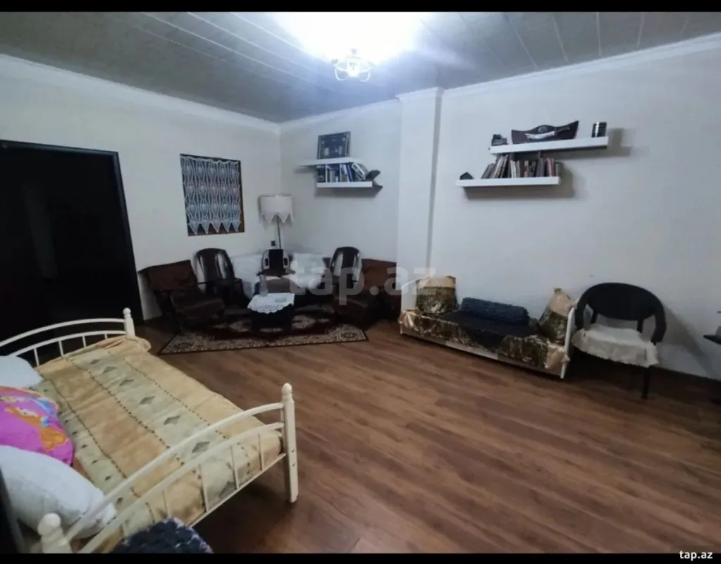 Satılır 3 otaqlı həyət evi