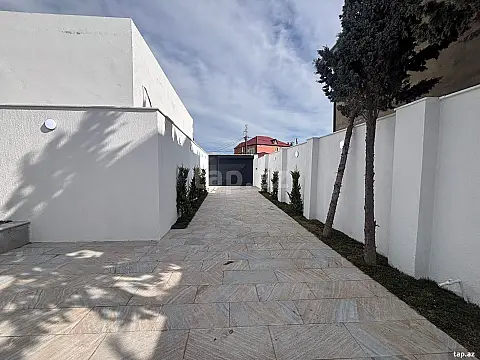 Satılır 4 otaqlı həyət evi