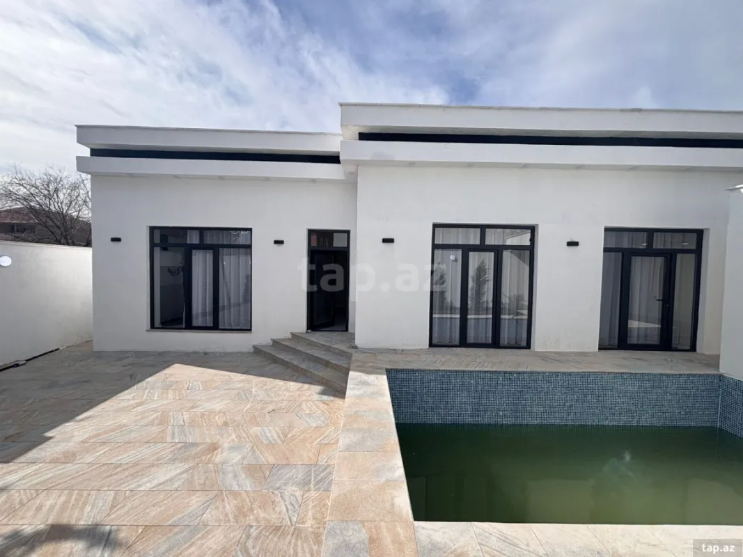 Satılır 4 otaqlı həyət evi