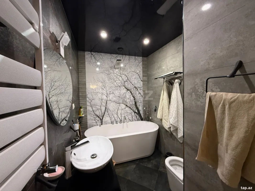 Kirayə verilir 4 otaqlı yeni tikili 160 m²