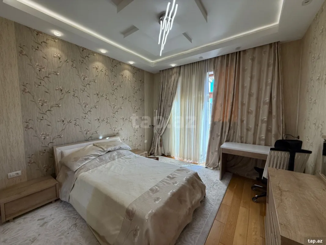 Kirayə verilir 4 otaqlı yeni tikili 160 m²