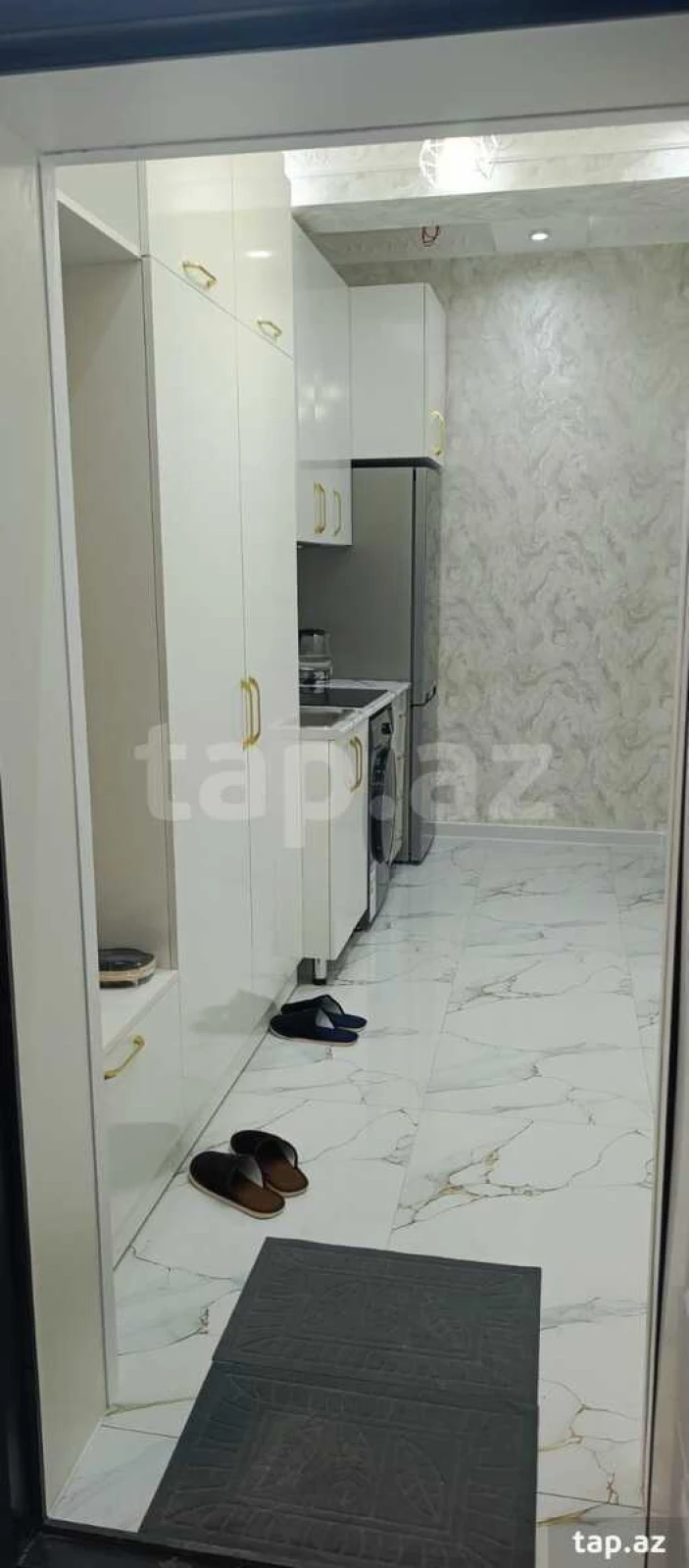 Kirayə verilir 2 otaqlı yeni tikili 50 m²