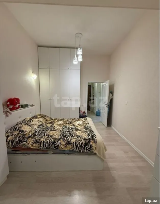 Satılır 2 otaqlı mənzil 47 m²