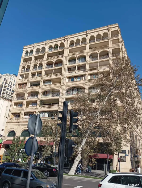 Satılır 2 otaqlı mənzil 47 m²