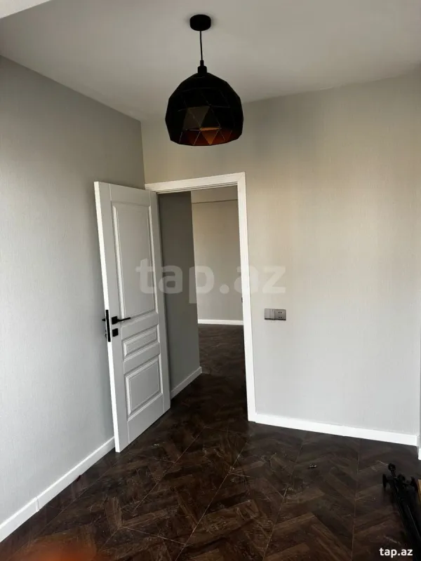 Satılır 2 otaqlı mənzil 47 m²