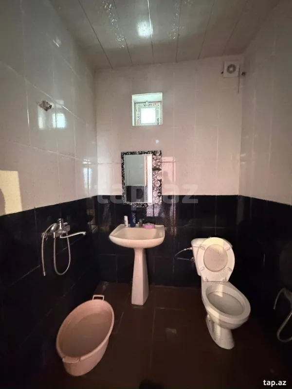 Satılır 3 otaqlı həyət evi