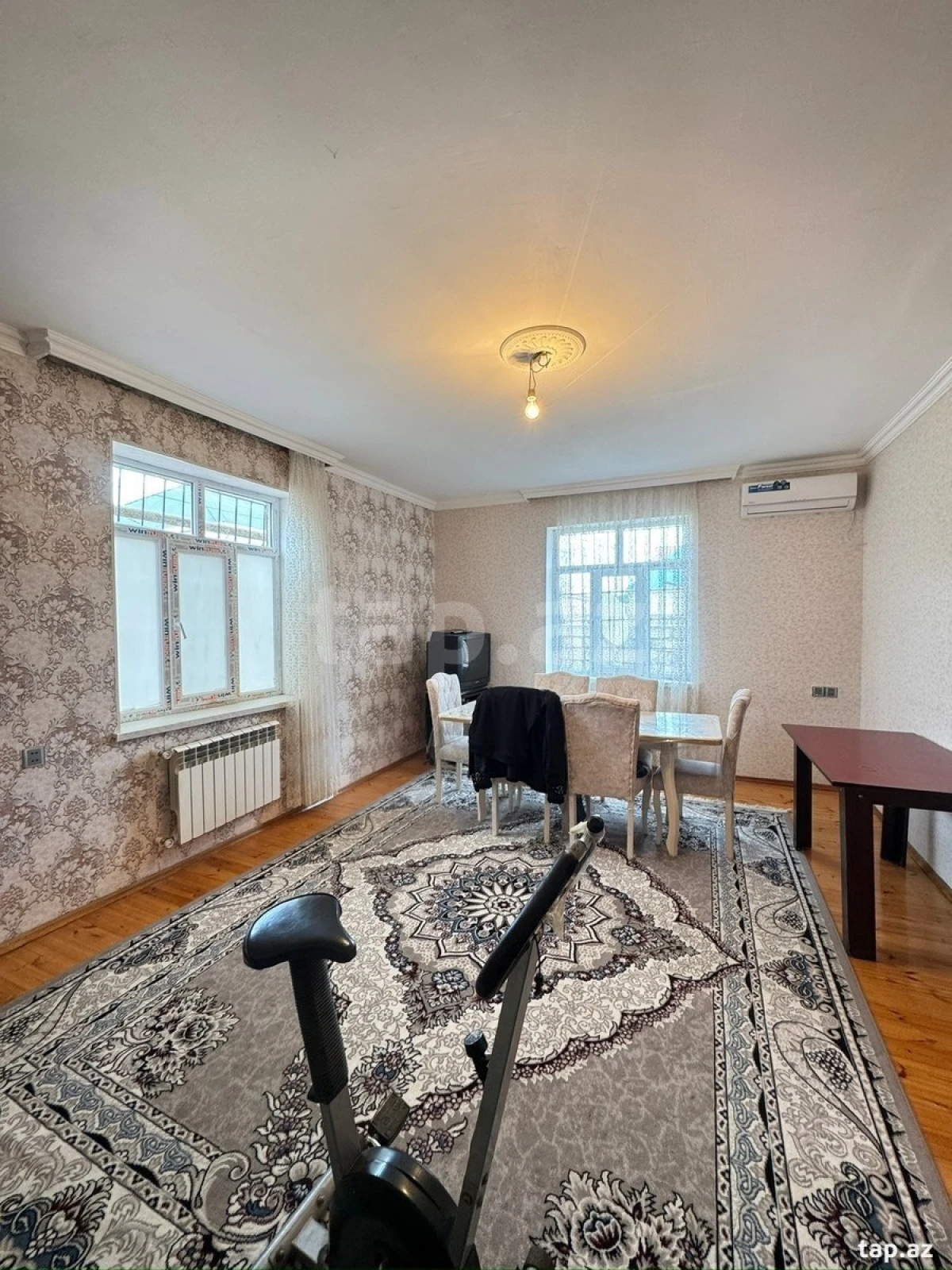 Satılır 3 otaqlı həyət evi