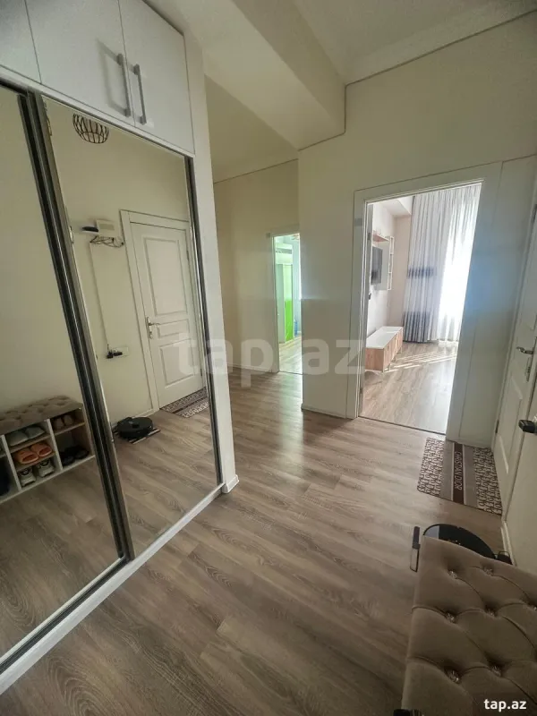 Satılır 3 otaqlı yeni tikili 86 m²