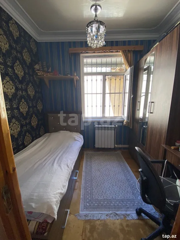 Satılır 4 otaqlı həyət evi