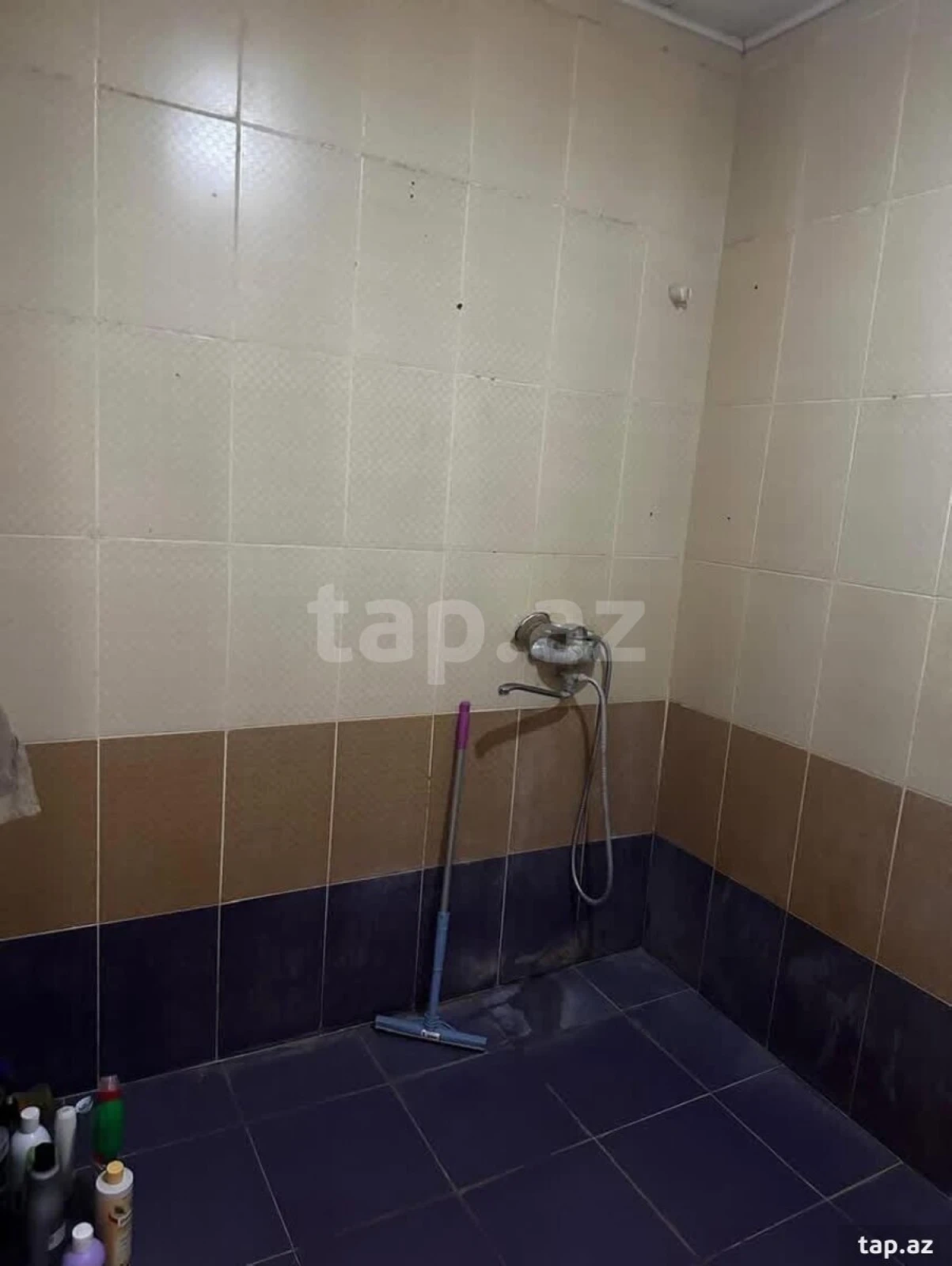 Kirayə verilir 2 otaqlı mənzil 80 m²