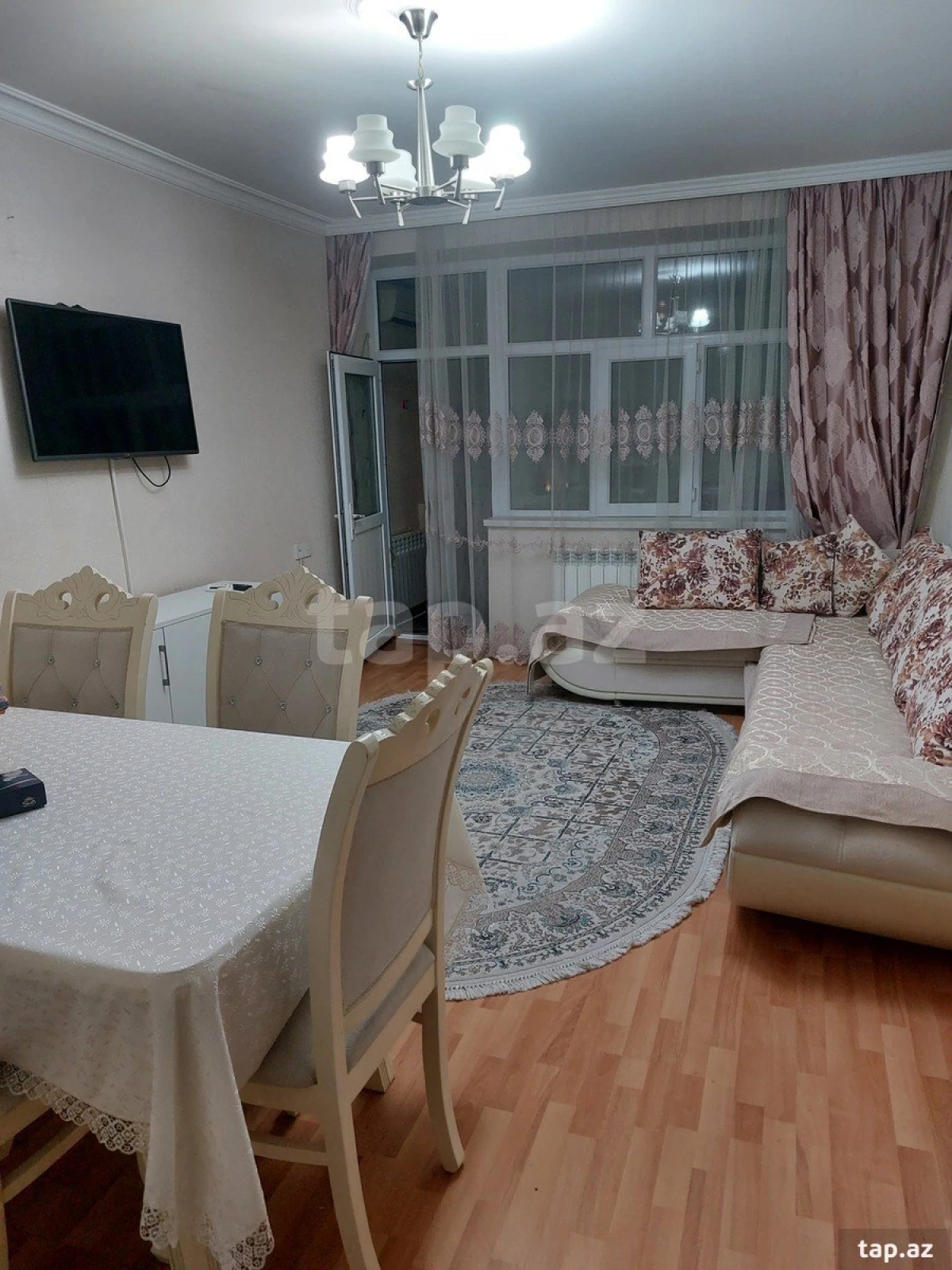 Kirayə verilir 2 otaqlı mənzil 70 m²