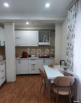 Kirayə verilir 2 otaqlı mənzil 70 m²
