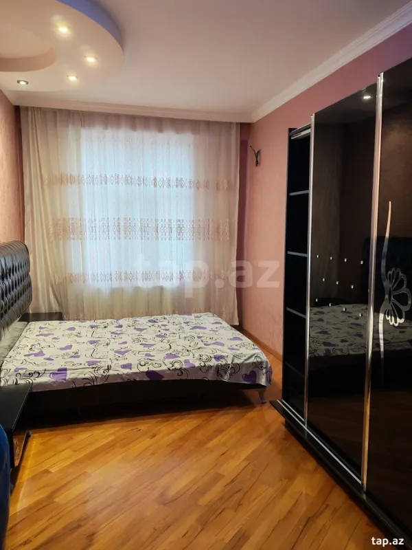 Kirayə verilir 2 otaqlı yeni tikili 90 m²