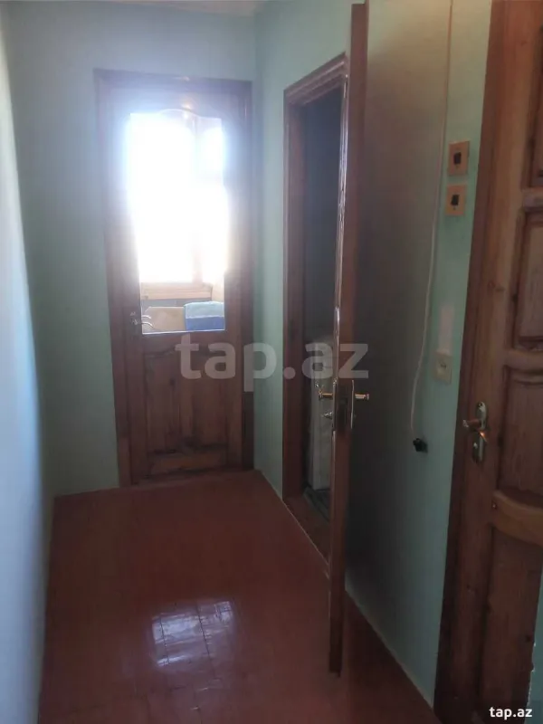 Satılır 3 otaqlı mənzil 68 m²