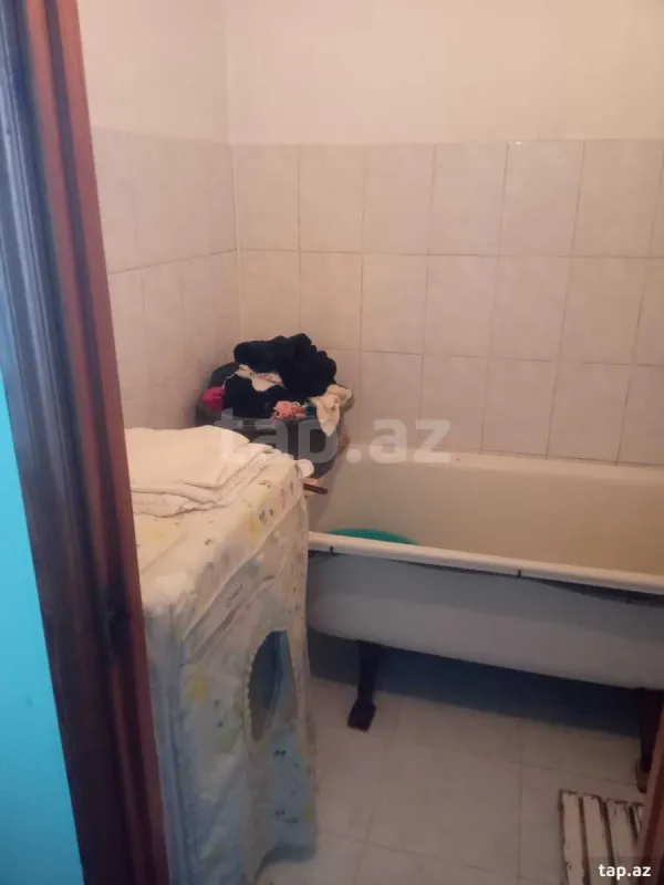 Satılır 3 otaqlı mənzil 68 m²