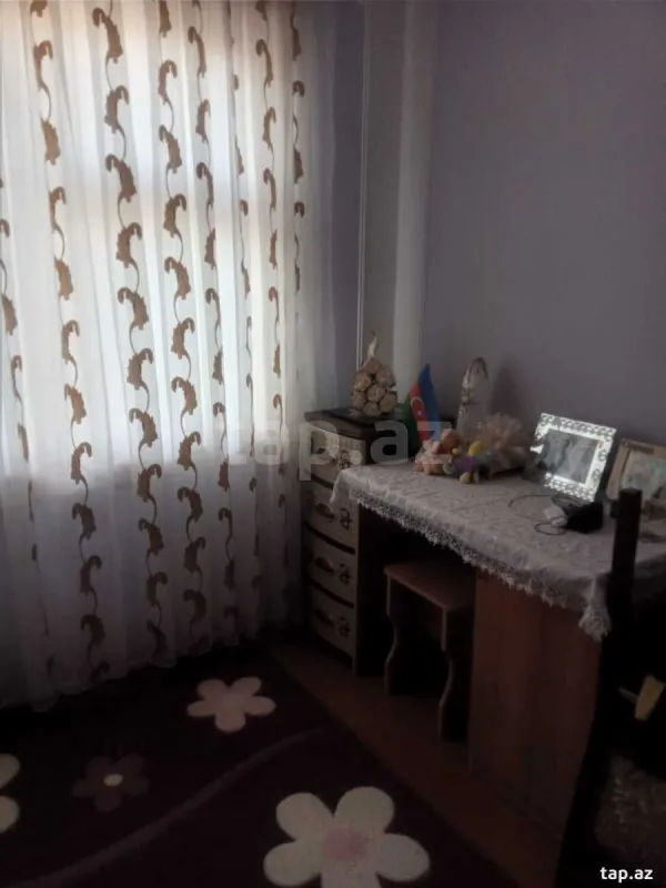 Satılır 3 otaqlı mənzil 68 m²