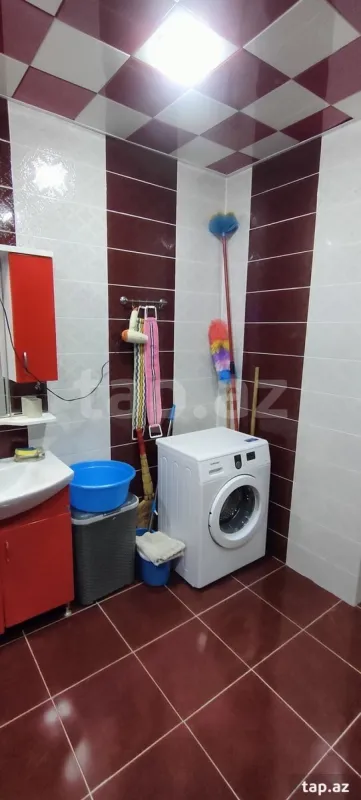 Kirayə verilir 5 otaqlı həyət evi