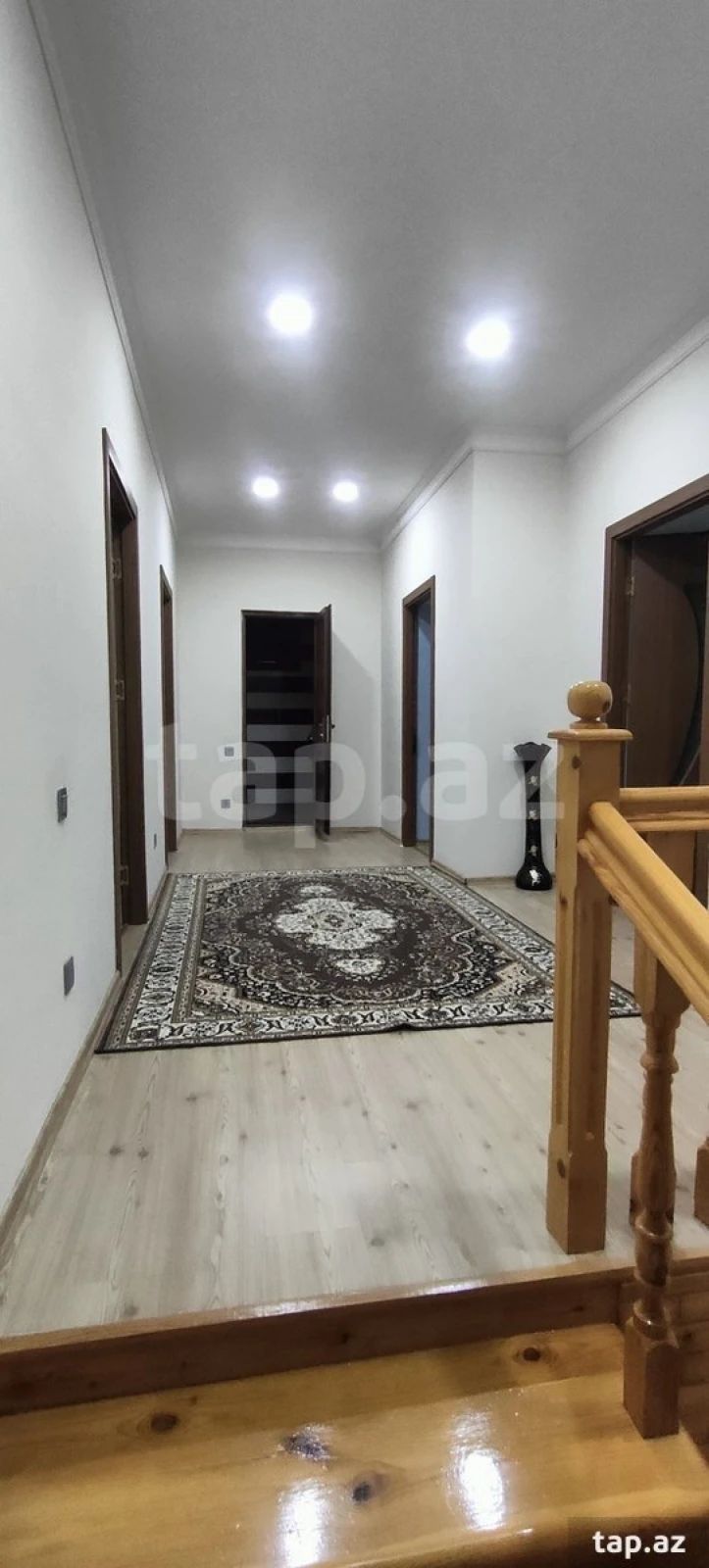 Kirayə verilir 5 otaqlı həyət evi