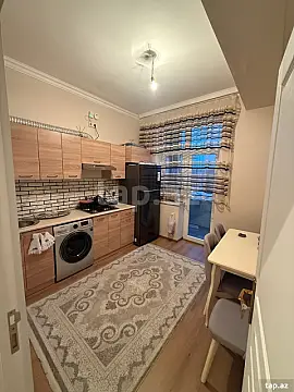 Kirayə verilir 3 otaqlı yeni tikili 80 m²