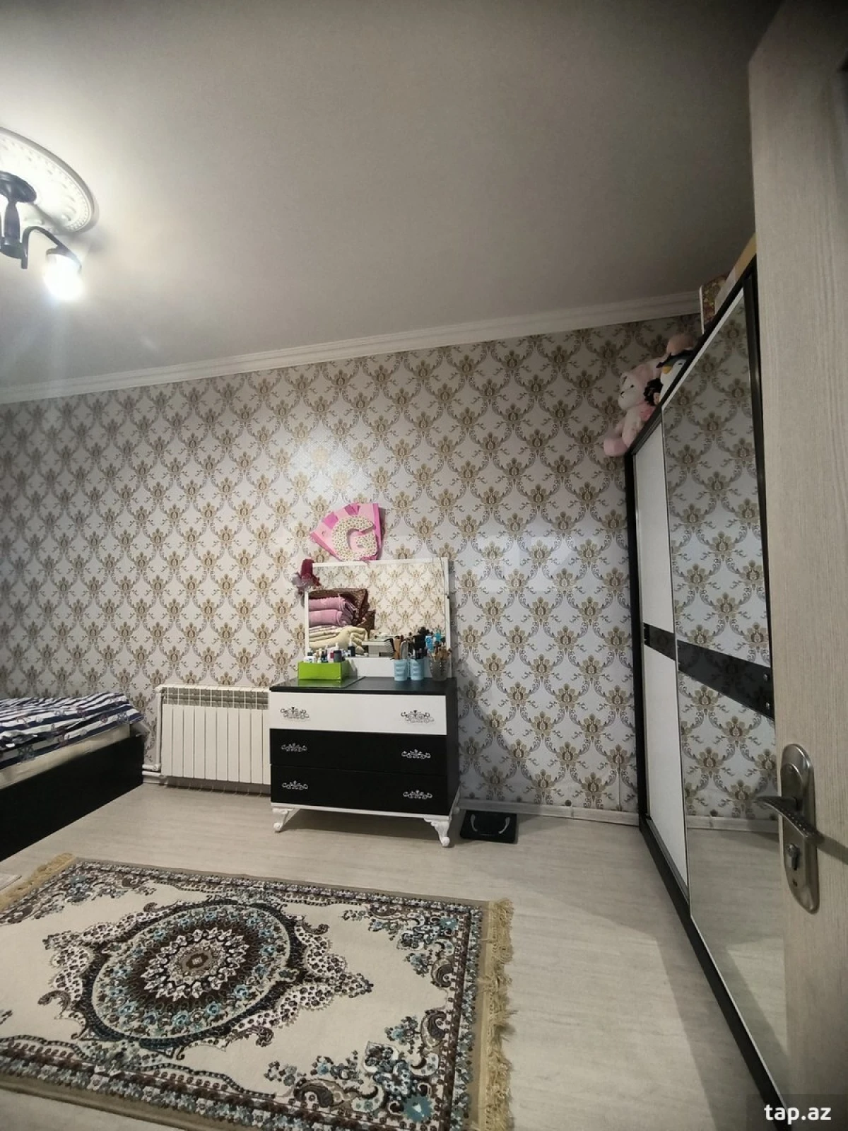 Satılır 3 otaqlı həyət evi