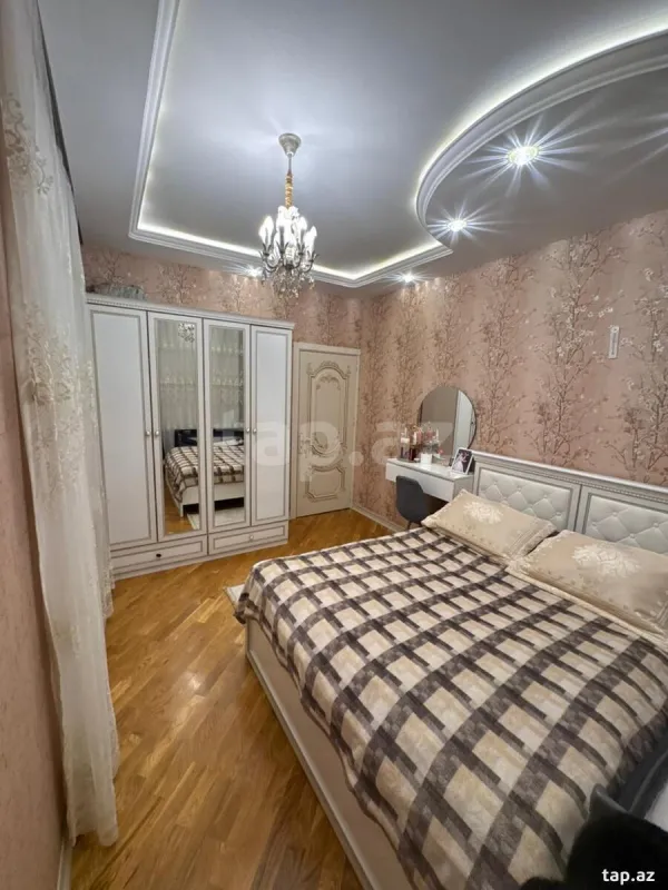 Satılır 3 otaqlı yeni tikili 101 m²